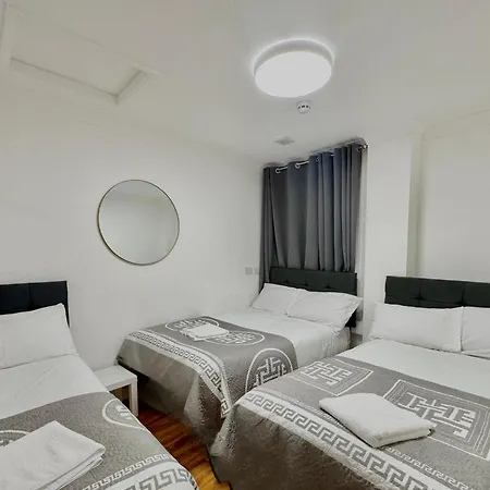 Venice Hotel